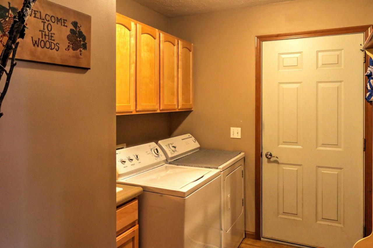 Roomy House On 2 Acres - 2 Mi To Egg Harbor Beach! Exterior photo